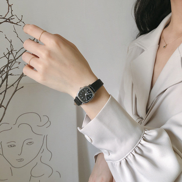 Simple Personality Men's Watch And Women's Quartz Watch Set