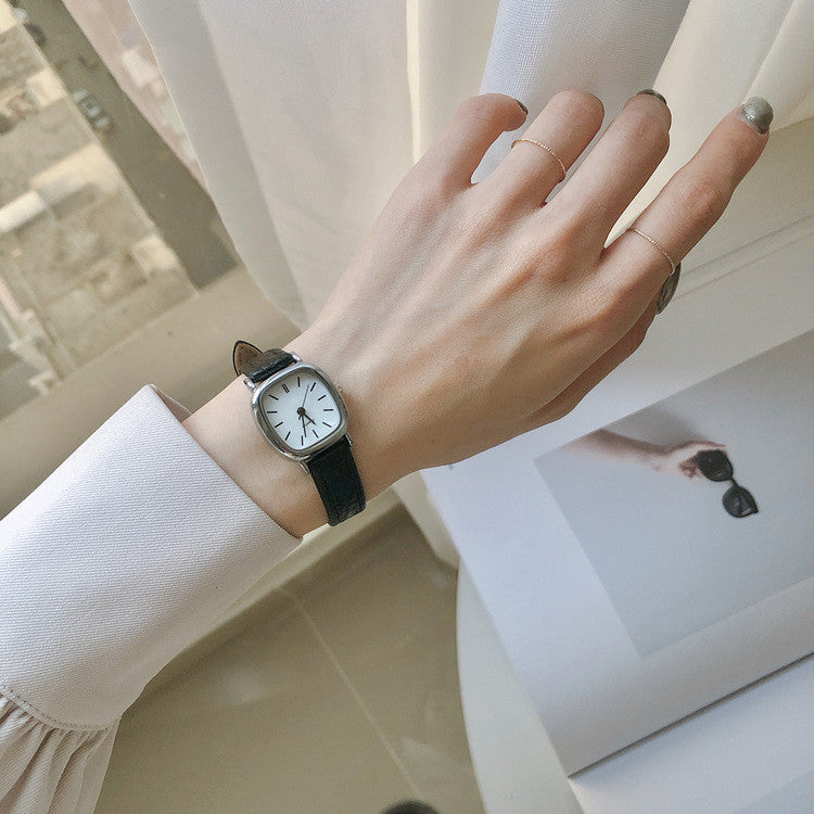 Simple Personality Men's Watch And Women's Quartz Watch Set